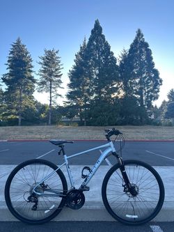 Marin San Rafael DS1 Hybrid Bike – Medium Frame - Bicycle