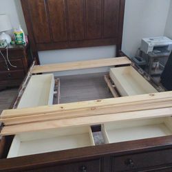 Queen Bed Frame. With Adjustable Base