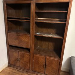 3 Free Cabinets/Shelves 