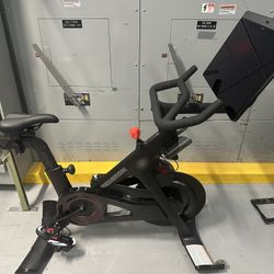 2025 Peloton Bike