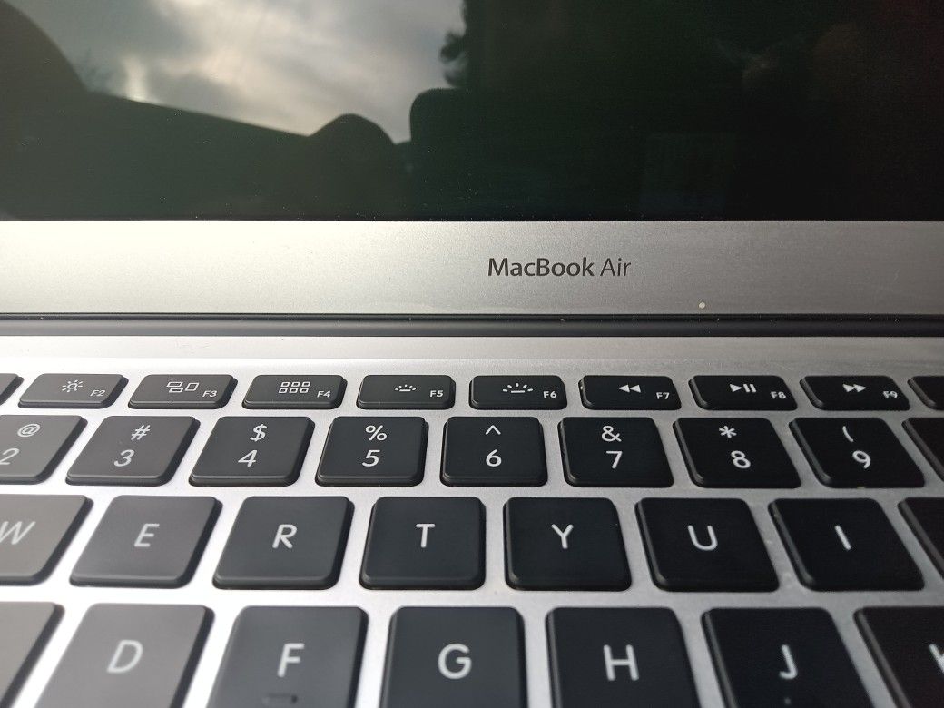 Mac Book Air Pro Laptop