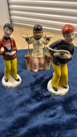 Japanese Ceramic Figurines 