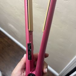 Chi Straightener