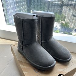 UGG size 6 New