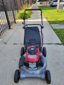 Lawnmover Crafsman Push with Honda engine in Excellents Conditions