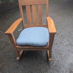 Rocking Chair , Antique 