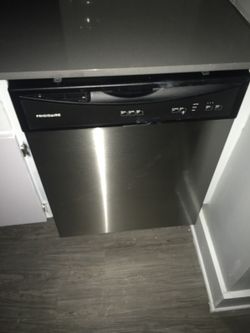 Frigidair dishwasher