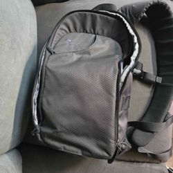 Lowepro Transit Sling 250 AW Camera Bag Grey W/ Strap Used Great Condition