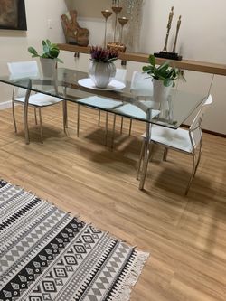 Dinning Table And 4 Chairs