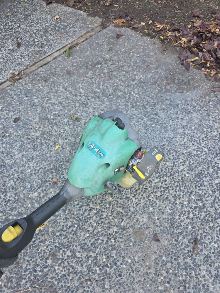Weedeater For Sale Just Put In A New Carburetor , Spark Plug And Rubber Primer Works Great.