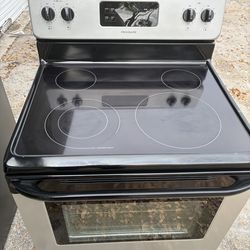 STOVE FRIGIDAIRE 30” stainless steel