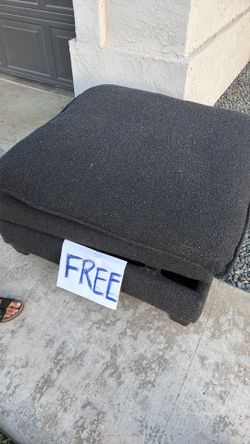 FREE ottoman