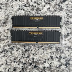 16 GB RAM (2 x 8 GB)