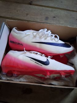 vapor 16 soccer cleats