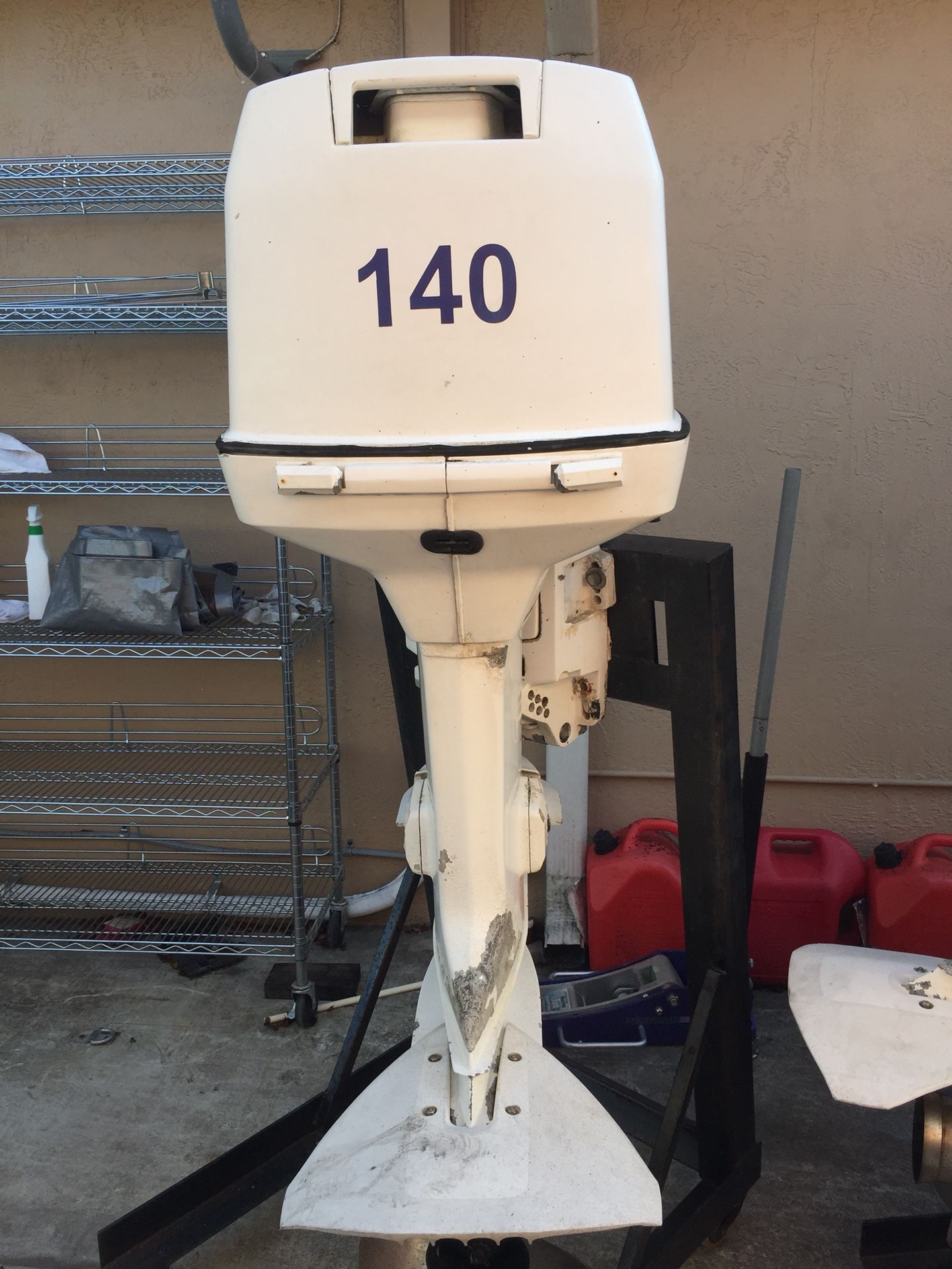 Nice Condition Johnson 140 Hp V4 Two Stroke Outboard Motor 25 Shaft nice-condition-johnson-140-hp-v4-two-stroke-outboard-motor-25-shaft