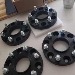Wheel Spacers for Chevy, GMC, Cadillac