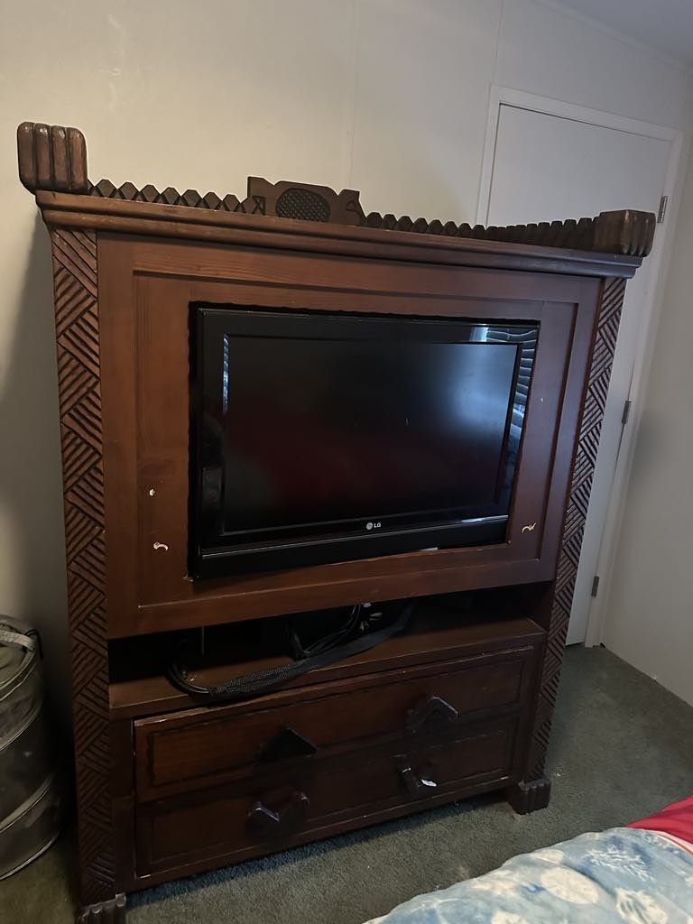 Disney's Animal Kingdom Lodge Entertainment Stand
