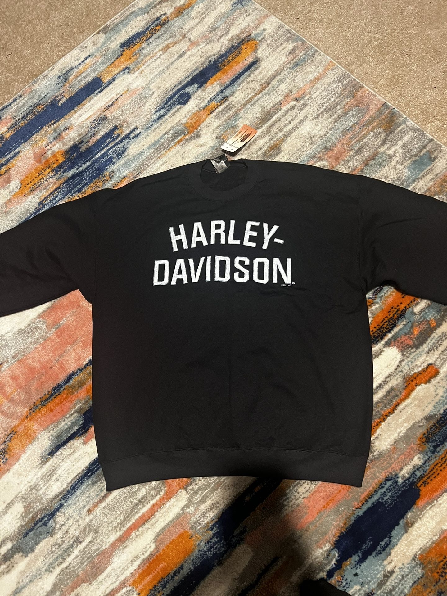 Harley Davidson 4 Shirts And 2 Sweaters 