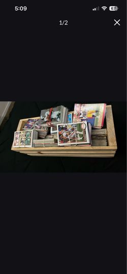 Football cards throw a price