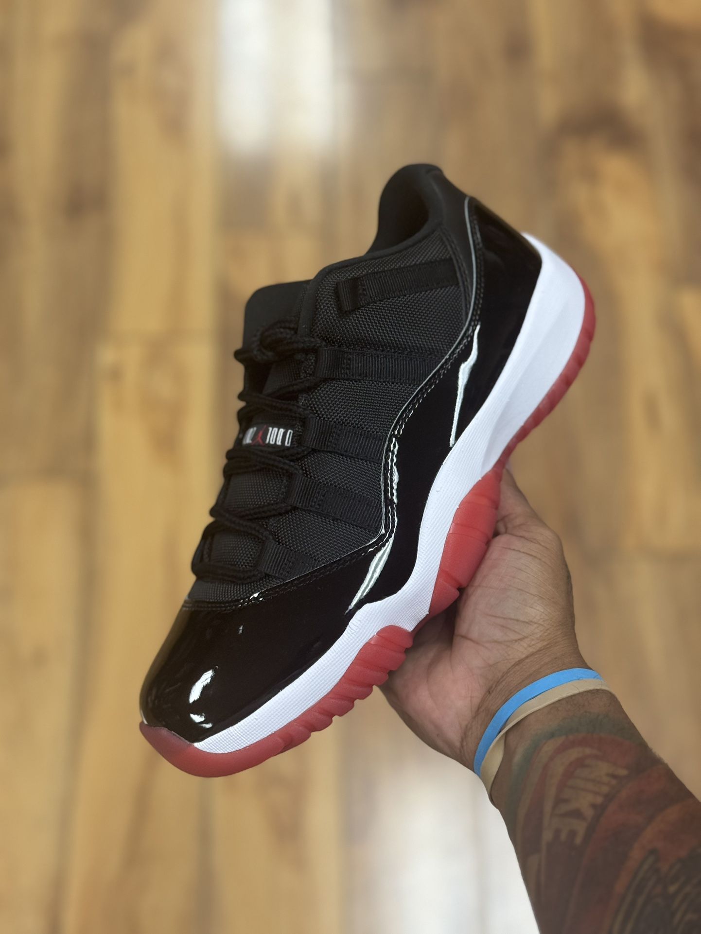 Air Jordan 11 Low “Bred”