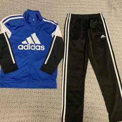 Boys Adidas Tracksuit Set Size 7