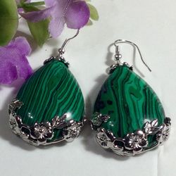 Malachite Teardrop Gemstone Earrings. SG-0104