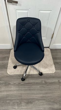 Desk chair  with adjustable hight