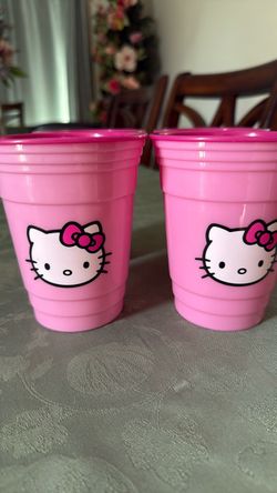 Hello Kitty Plastic Party Cups