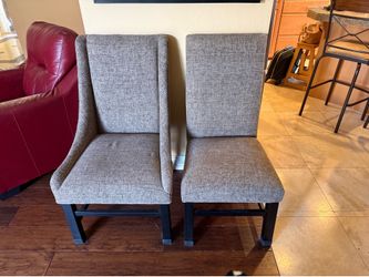6 dining room chairs, 2 captain, 4 regular