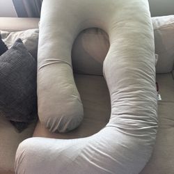 Pregnancy Pillow