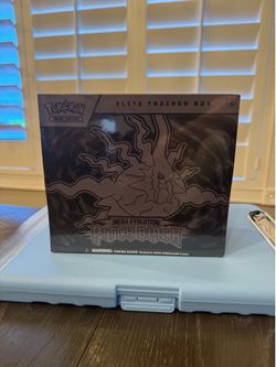 Pokemon Pitch Black Elite Trainer Box Unopened