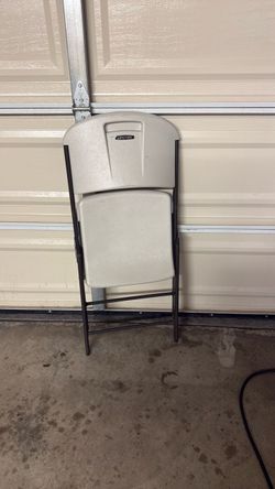 10 Lifetime Folding Chair