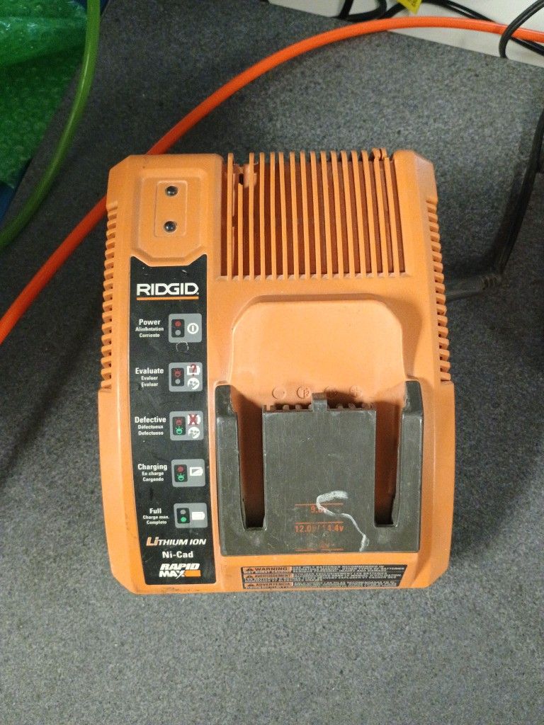 Ridgid Battery Charger