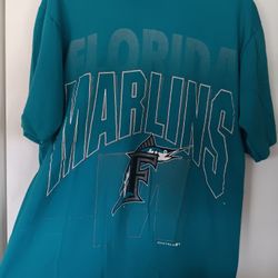 Vintage 90s Florida Marlins Tshirt Medium 