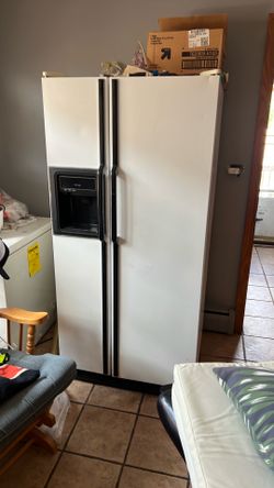 Kenmore older refrigerator, works great!