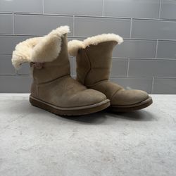 BAILEY BUTTON UGG BOOTS