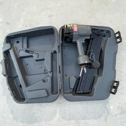 Senco Nail Gun 