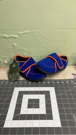 Kamik Cozy Lodge Slippers Size 6 Women’s 