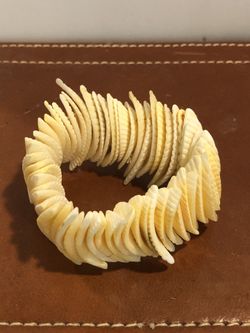 Seashell bracelet vintage