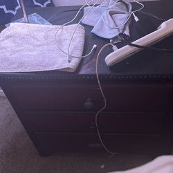 1 Side Table With 6 Drawer Dressser