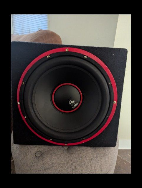 DB Dual Voice Coil Sub And 1000watt Amp