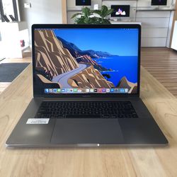 15" MacBook Pro - 2.6GHz i7, 32GB RAM, 256GB SSD - High-Performance Laptop for Demanding Tasks