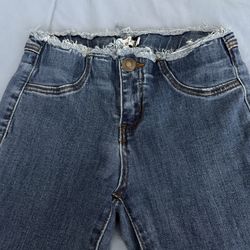 Rue21 low rise Raw Hem flare Jeans size 0