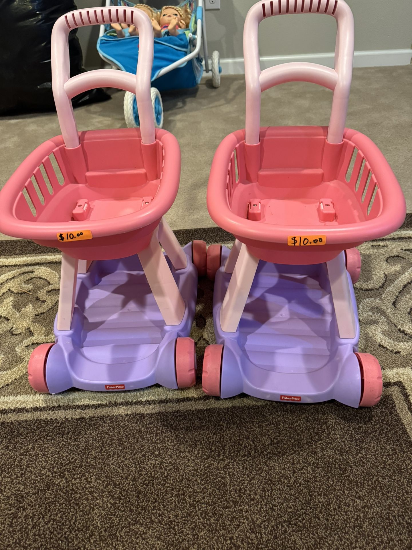 Moving Out, Selling Items