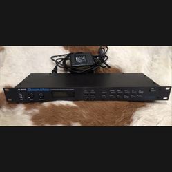 VTG Original Alesis Quadraverb Digital Reverb Effects Processor w/power adapter