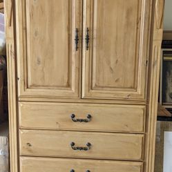 TV Furniture Excellent Condition 