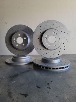2021 Mercedes-Benz GLE350 Brake Rotors - Cross Drilled Geomet Coated