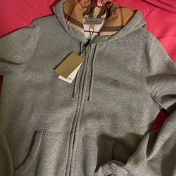 Burberry Sweater
