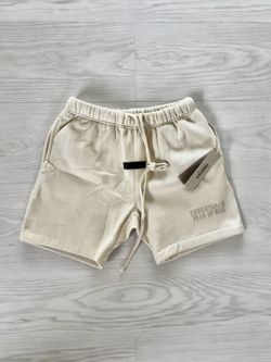 Essentials Shorts