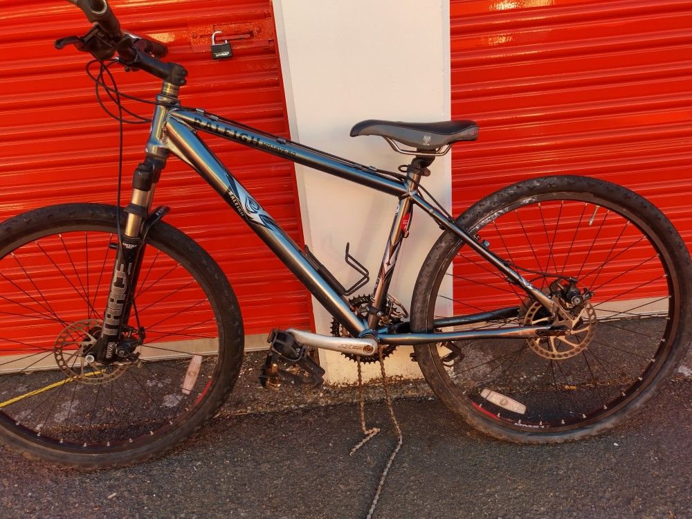 Raleigh Mountain Bike for Sale in Portland, OR OfferUp